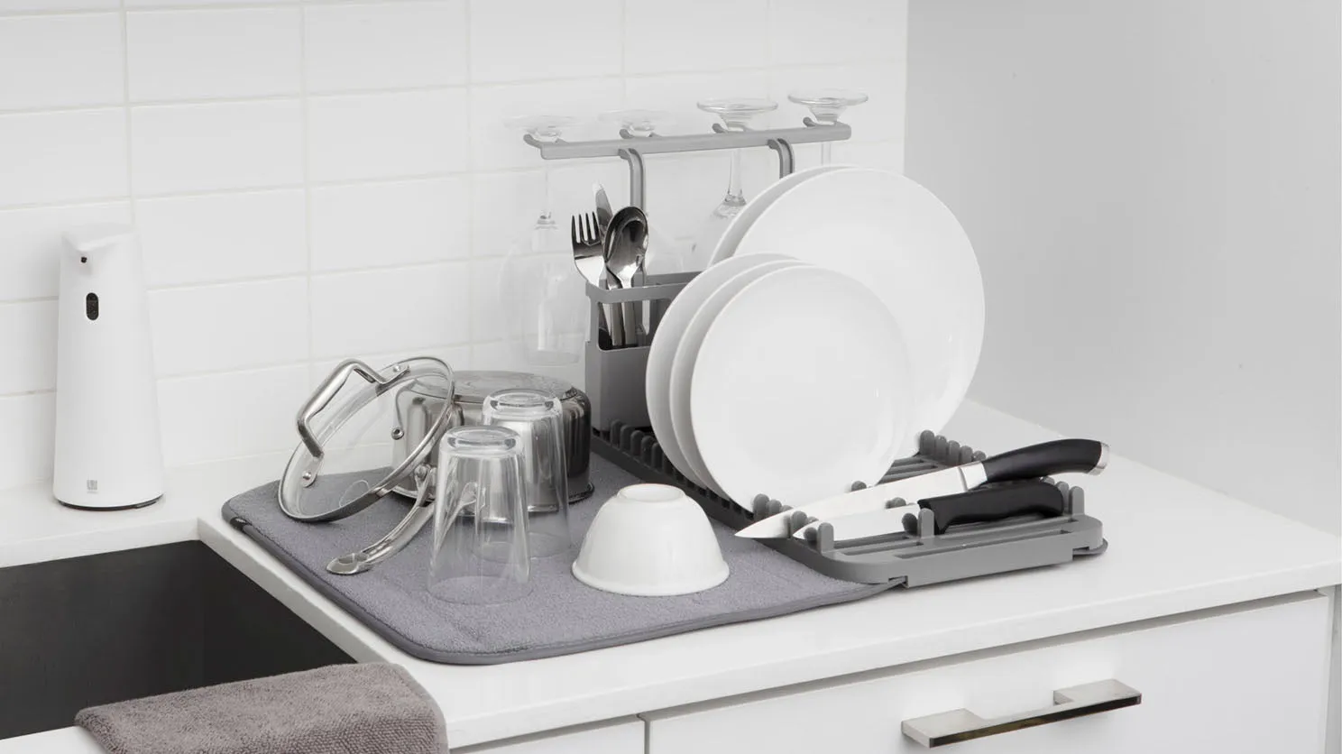 udry dish rack with drying mat